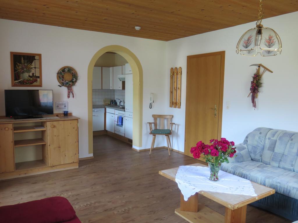 Appartment Nill Hippach Exteriör bild